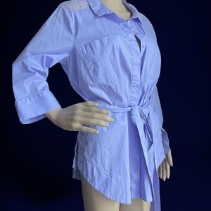 Dana bushman purple embroidered back bottom up shirt, belt style XL Tie waist